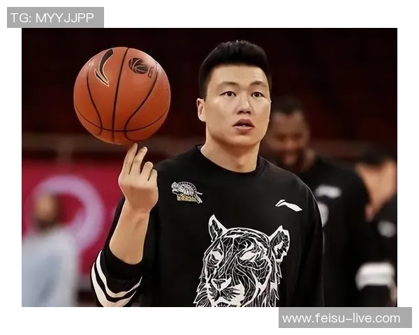 李根:从篮球场上的闪耀明星到社会责任的积极践行者 李根:从篮球场上的闪耀明星到社会责任的积极践行者